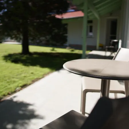 住宿加早餐酒店 Kira Panzio *