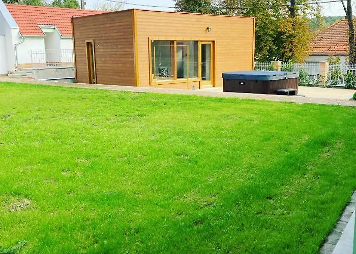 Kira Panzio B&B Lengyeltoti